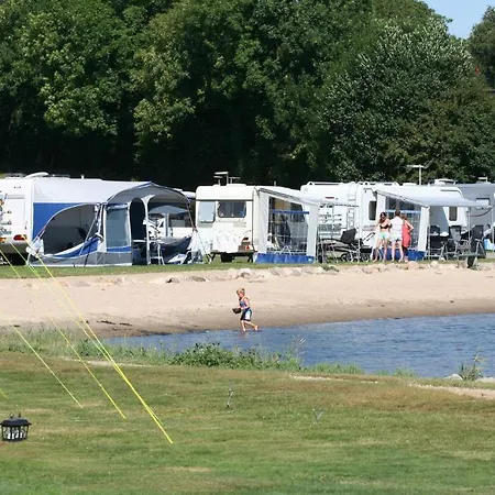 Laerkelunden Camping & Cottages *