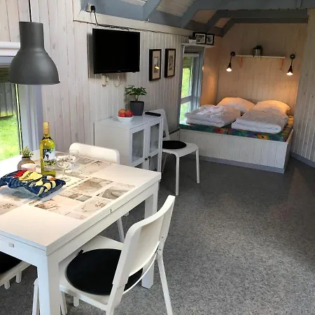 منتجع Laerkelunden Camping & Cottages