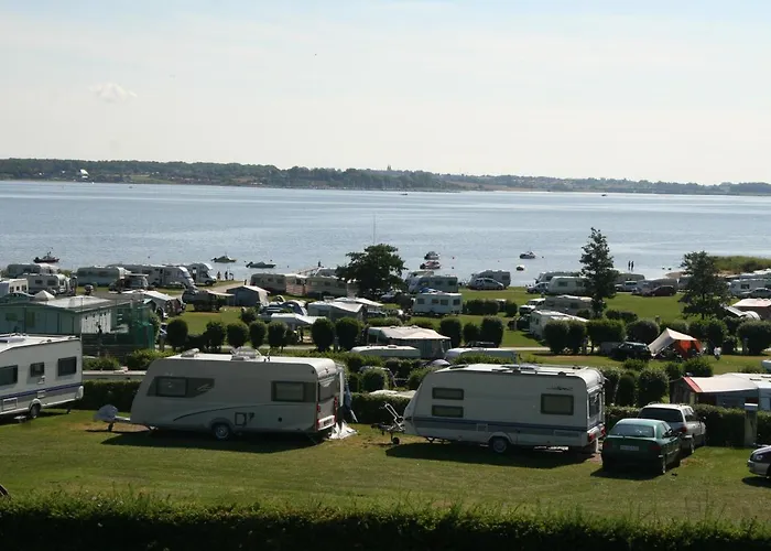 Laerkelunden Camping & Cottages Resort